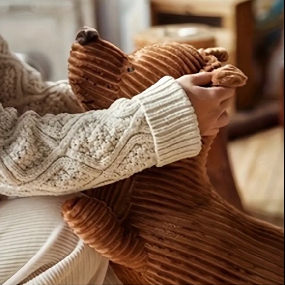 47” Long Dachshund Hug Body Pillow Ultra-Plush Stuffed Animal Dog Home Decor NEW - Picture 4 of 10